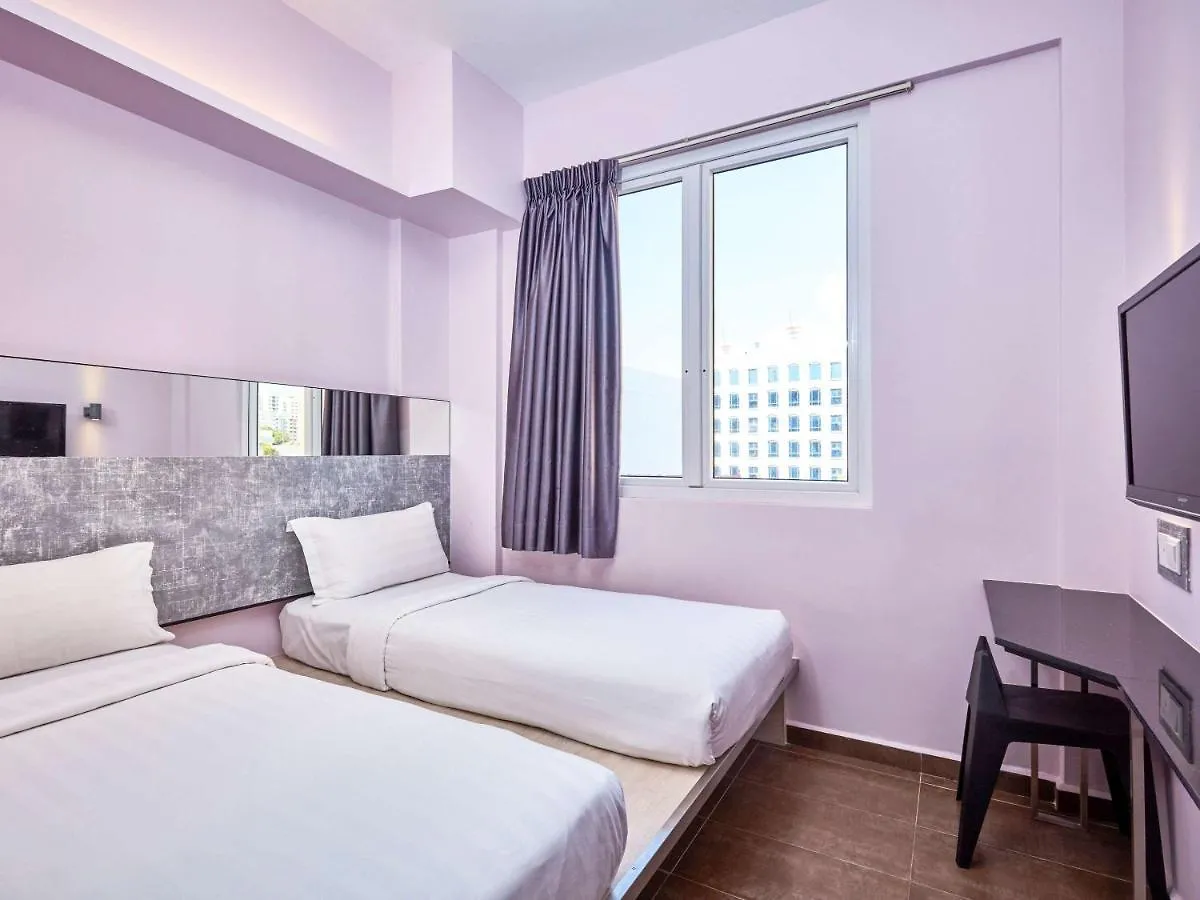 Hotel Ibis Budget Singapore Pearl 2*,  Singapur