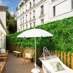 https://le-village-hostel.fr-paris.fr