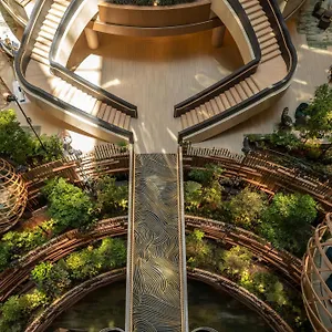 מלון Parkroyal Collection Marina Bay,