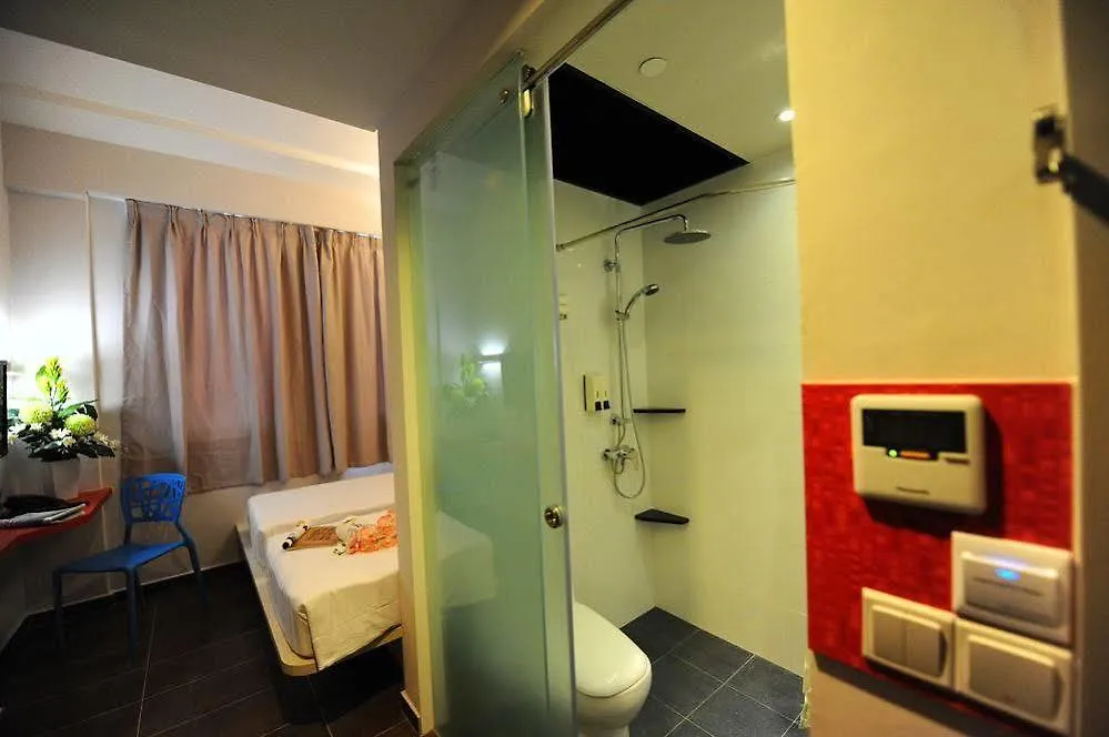 Отель Ibis Budget Singapore Pearl