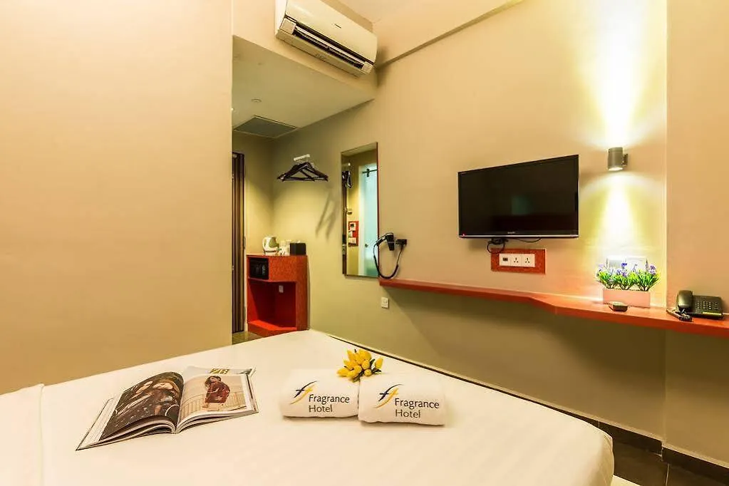 Отель Ibis Budget Singapore Pearl