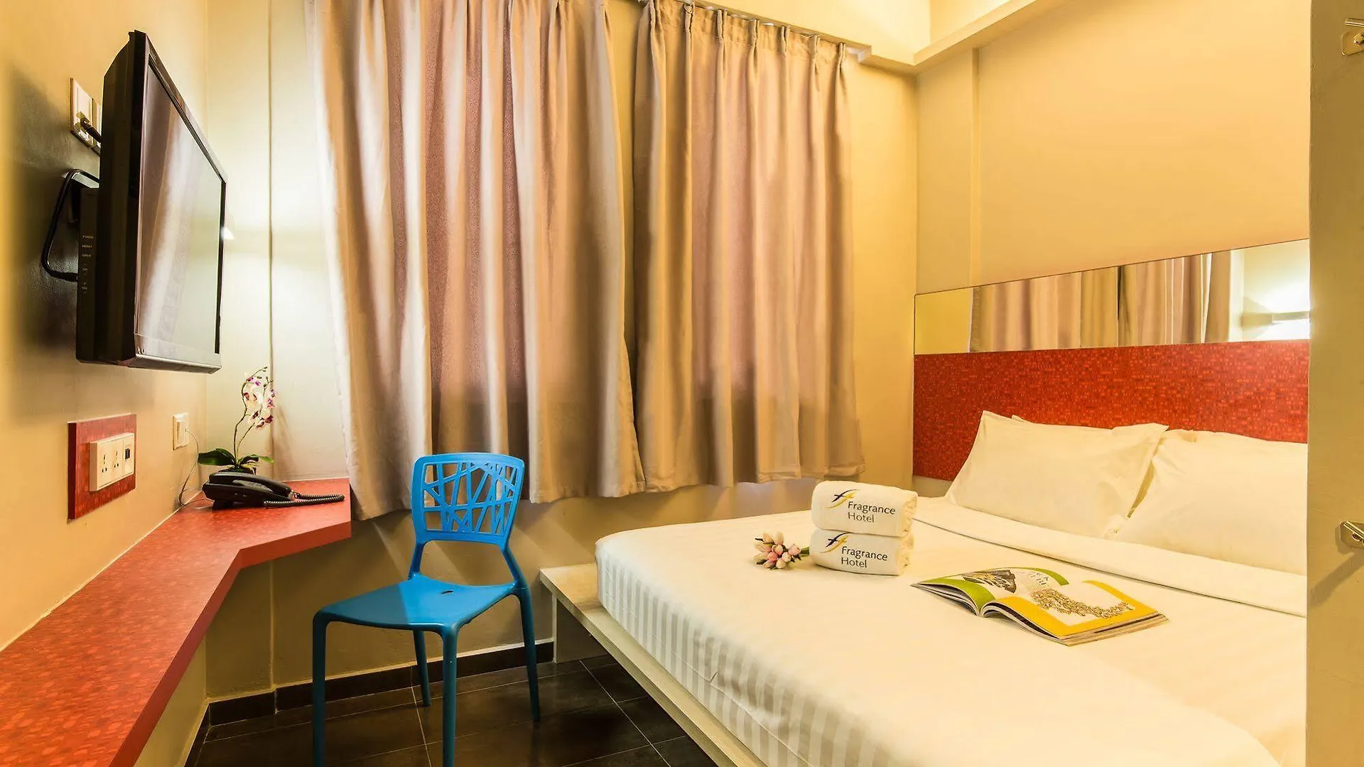 Отель Ibis Budget Singapore Pearl 2*,  Сингапур