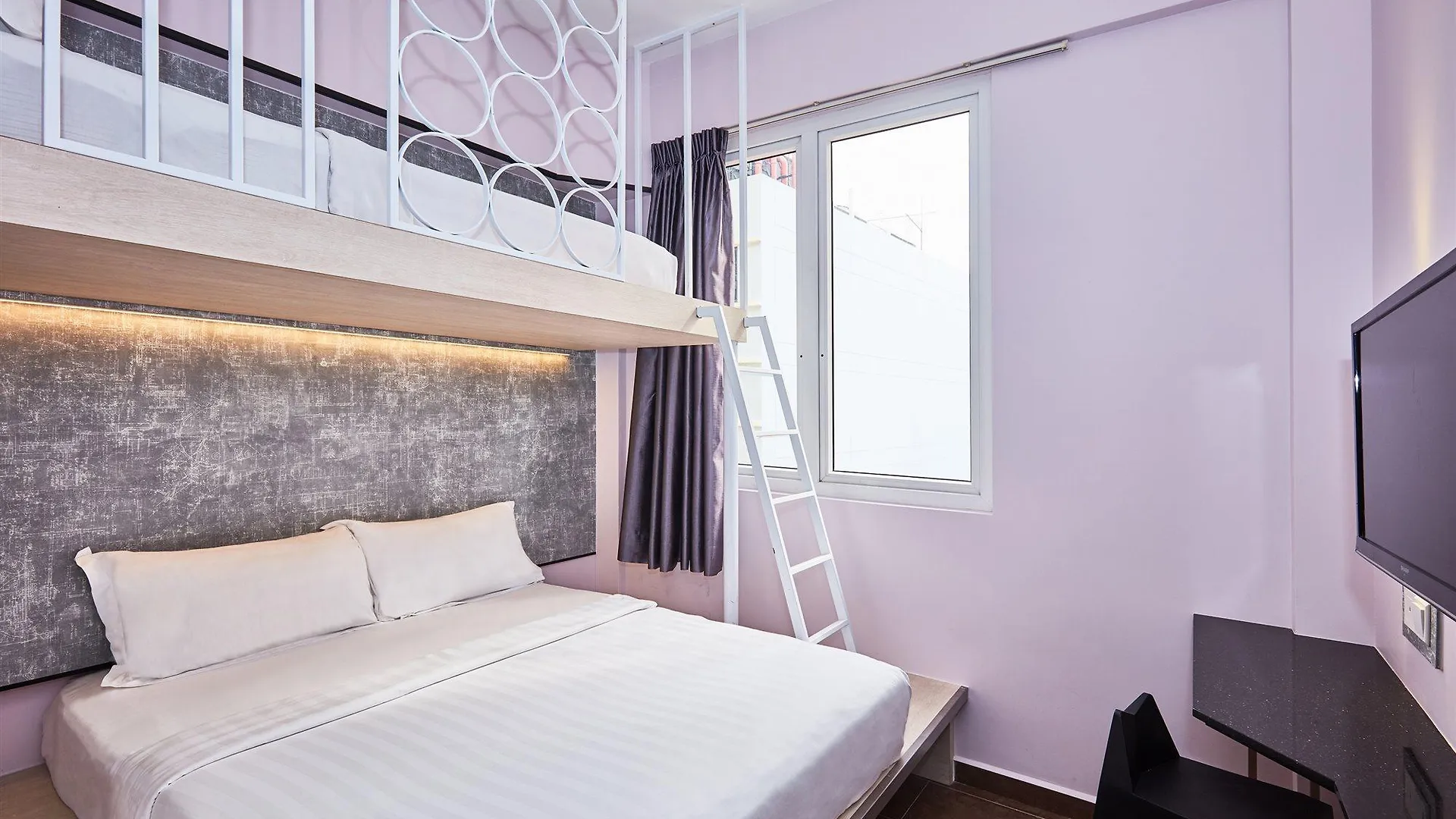 Отель Ibis Budget Singapore Pearl Сингапур